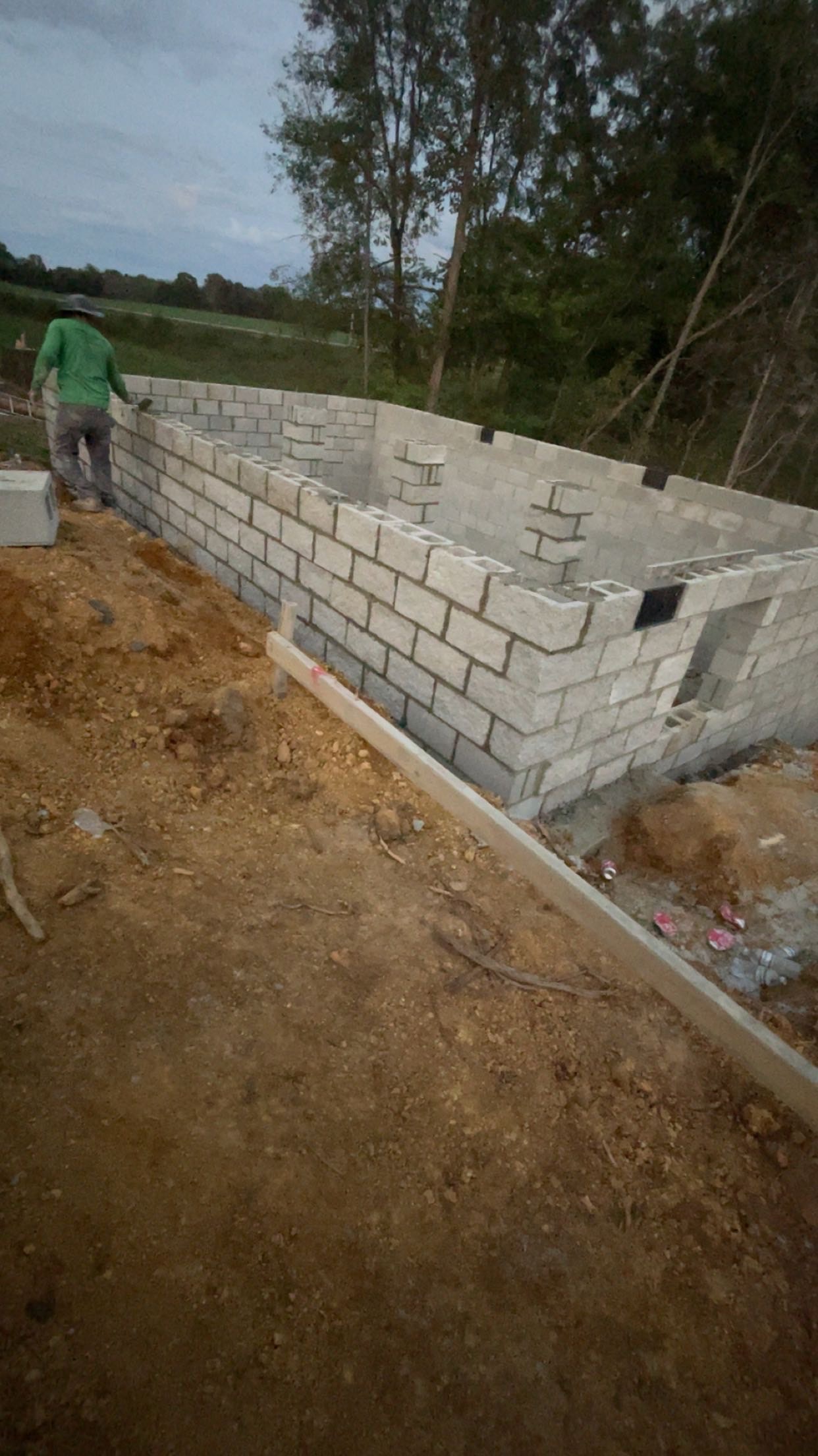 Stone veneer fireplace