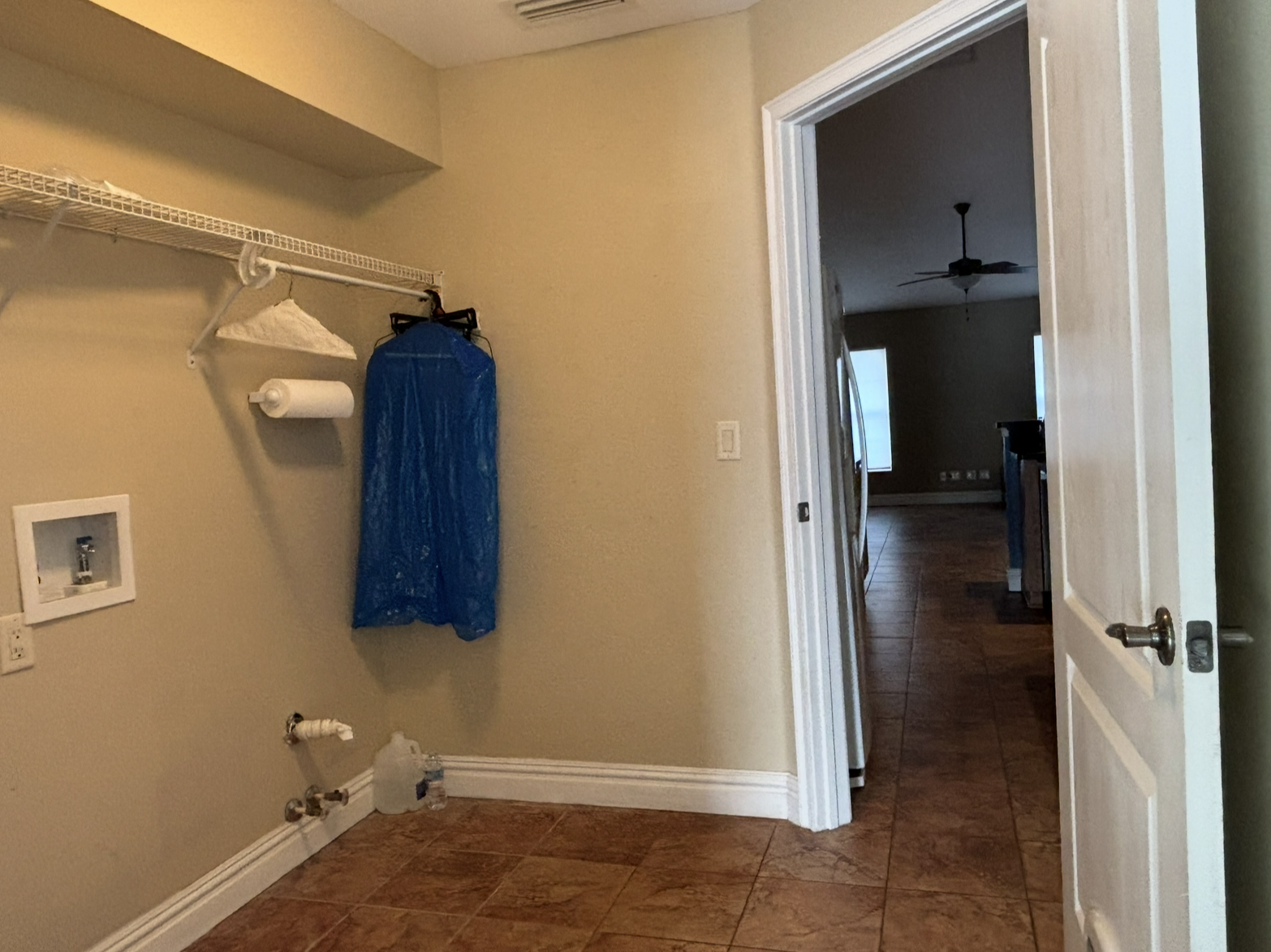 Laundry storage detail