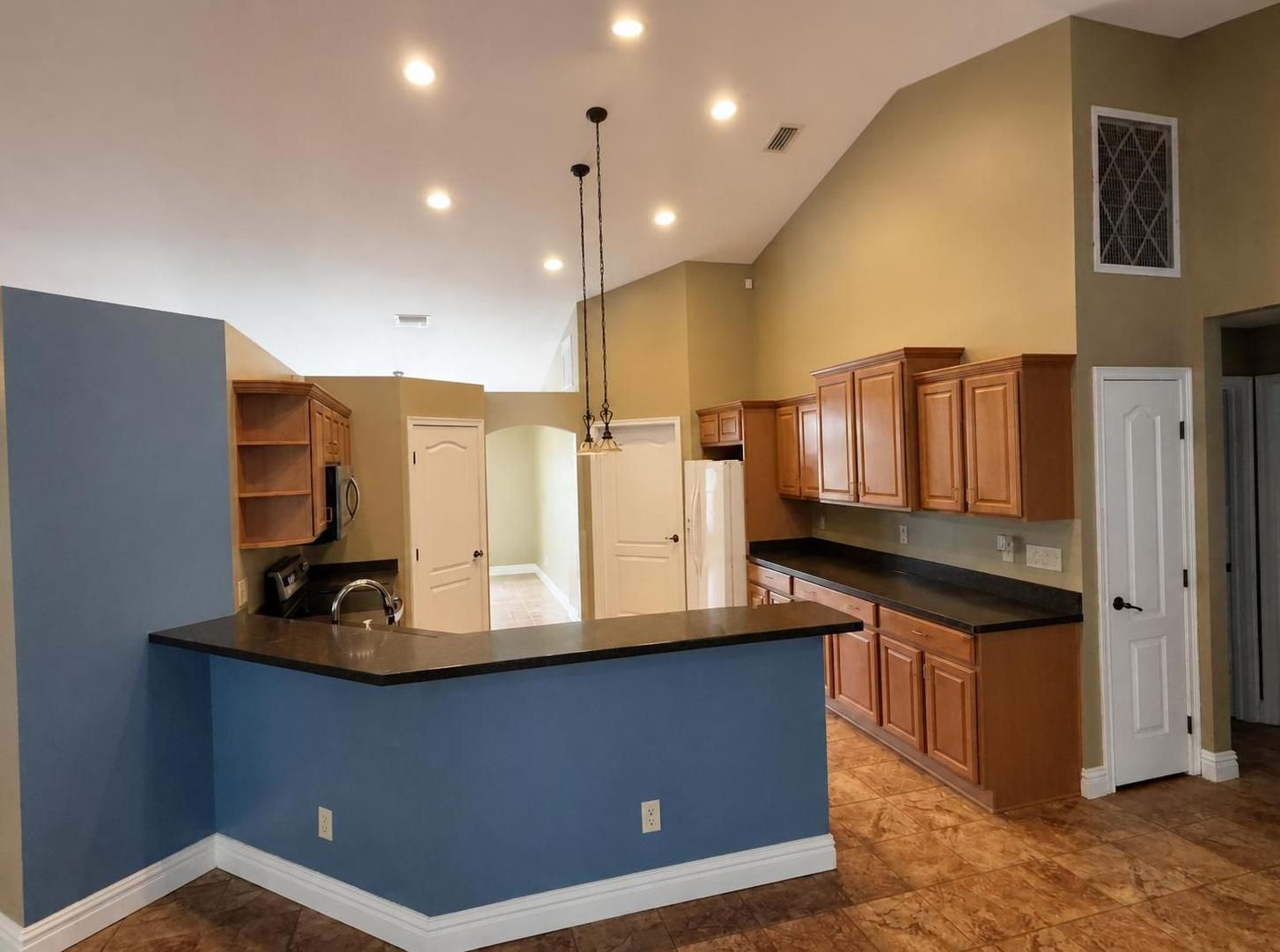 Kitchen cabinetry