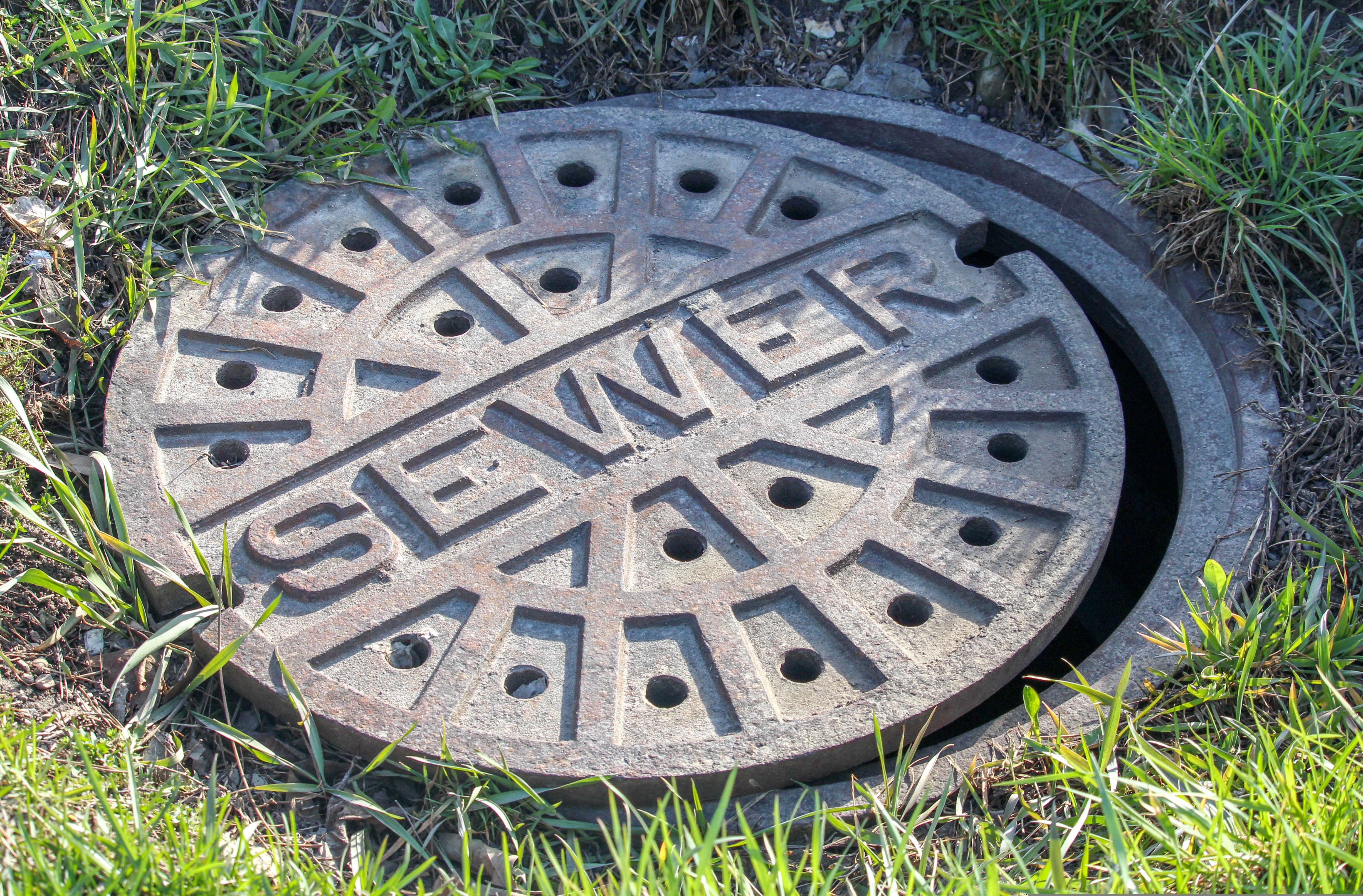 Professional construction and municipal infrastructure oversight in the field