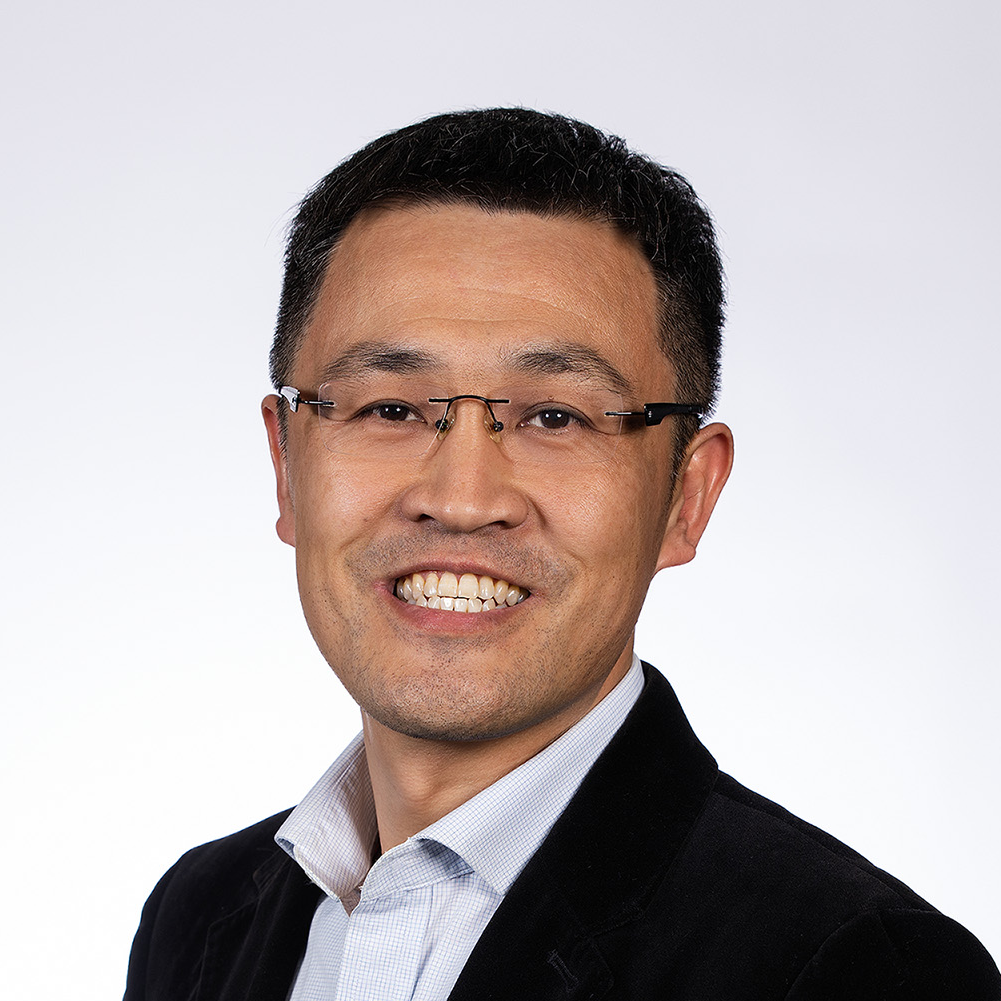 Xuefeng Zhang, Founder & Chief Operating Officer